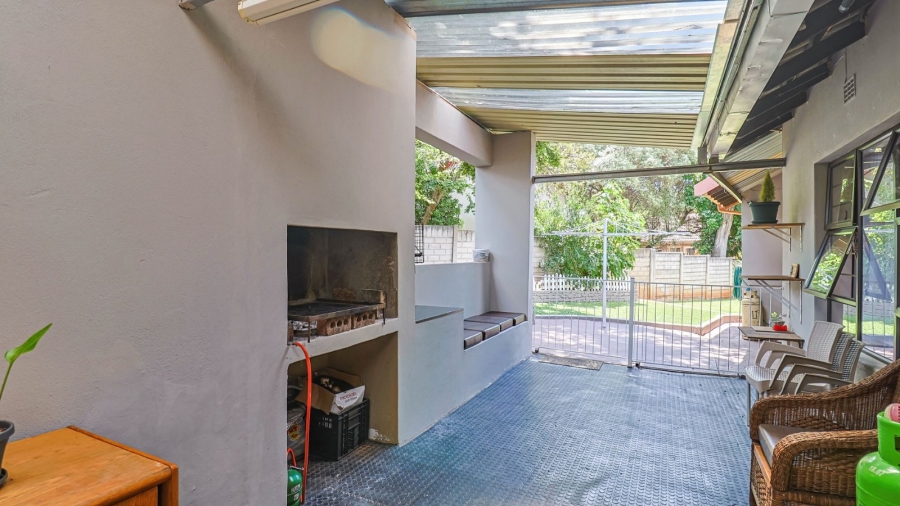 4 Bedroom Property for Sale in Safari Gardens North West